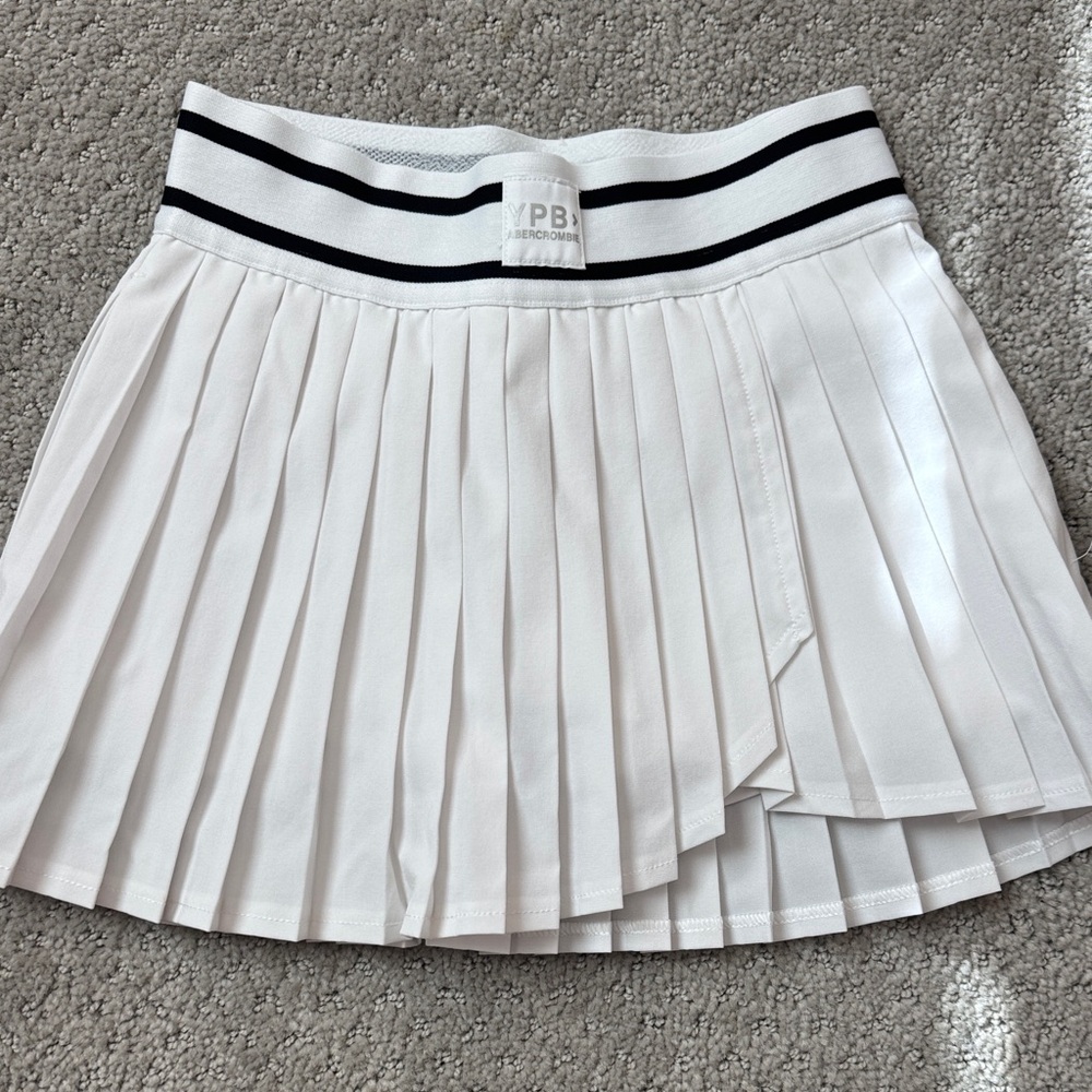 abercrombie kids YPB pleated active skort